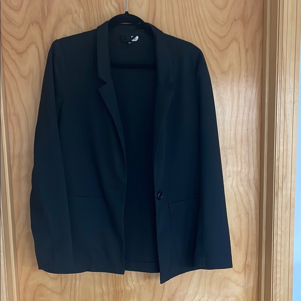 Classic Black Women's Blazer